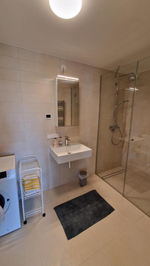Kahlenbergblick Im Viertel Zwei Apartman Bécs Kültér fotó